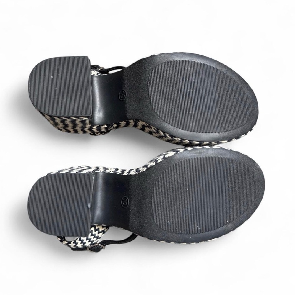 Universal Thread Black And Tan Platform Heels - image 5